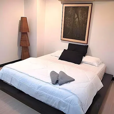 Donmueang Station Hotel